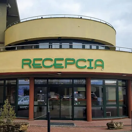 Korzár * Bešeňová